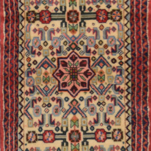 Handknuten Hamadan Oriental village carpet by Orientmattor, 167x63 cm, featuring traditional nomad design and intricate woven patterns.