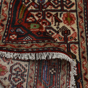 Handknuten Hamadan Oriental village carpet from Orientmattor, 195 x 78 cm, showcasing intricate patterns and rich colors.