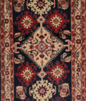 Handknuten Hamadan Oriental village carpet by Orientmattor, 298 x 82 cm, showcasing intricate patterns and warm colors.