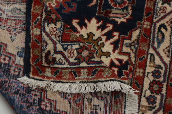 Traditional Hamadan Oriental handwoven rug from Orientmattor, village-style nomad carpet with 298 x 82 cm size.
