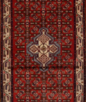 Handwoven Hamadan Oriental village carpet from Orientmattor, 300x82 cm with intricate traditional patterns.