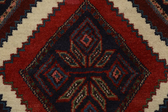 Handknuten Hamadan Persian village rug by Orientmattor, 325 x 90 cm, featuring intricate traditional patterns and earthy tones.