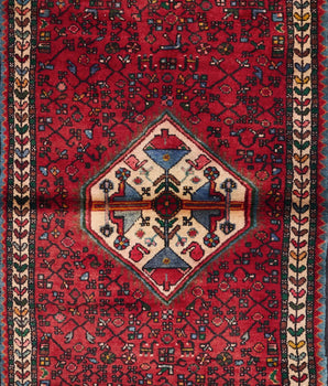Handknuten Hamadan Persian village carpet by Orientmattor, 325x94 cm, featuring intricate traditional patterns and rich colors.