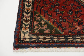 Handknuten Hamadan Persian village carpet by Orientmattor, 325x94 cm, showing intricate traditional geometric patterns.