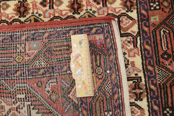 Handknuten Ingilas Persian village rug by Orientmattor, 197 x 80 cm, featuring traditional nomad carpet patterns.