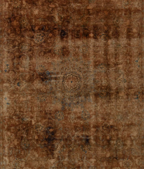 Vintage Oriental handknuten rug by Orientmattor, 267x165 cm, featuring intricate patterns and warm traditional colors.