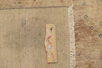 Vintage Oriental handknuten matta by Orientmattor, 280x180 cm, intricate pattern and rich colors.