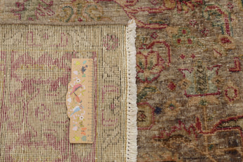 Vintage Orientmattor handwoven oriental rug, 282x190 cm with intricate patterns and rich colors, style Nr. 65178.