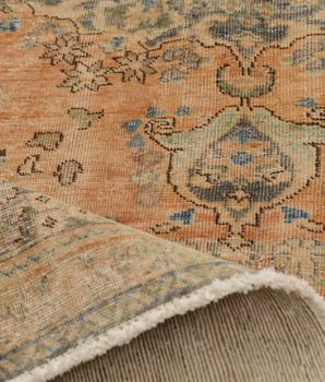 Vintage Oriental handwoven rug from Orientmattor, 290 x 182 cm, featuring intricate patterns and rich colors.