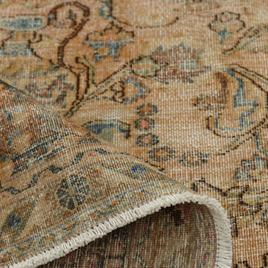 Vintage Oriental handknuten matta in 362x282 cm with intricate patterns, crafted by Orientmattor.