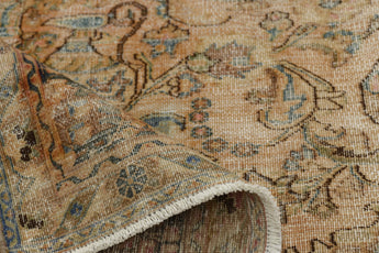 Vintage Oriental handknuten matta in 362x282 cm with intricate patterns, crafted by Orientmattor.