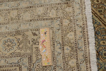Vintage Orientmattor handknuten oriental rug, 370 x 310 cm with intricate patterns and warm colors.