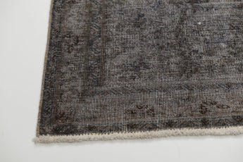 Vintage Oriental handwoven rug by Orientmattor, 383 x 293 cm, detailed pattern and rich colors in the image