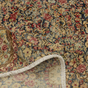 Vintage Orientmattor Handknuten Oriental rug, 390x262 cm with intricate patterns and rich colors.