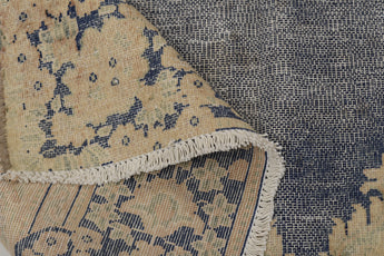 Vintage Persian handwoven rug by Orientmattor, 270 x 173 cm with intricate traditional patterns and rich colors.