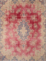 Vintage Persian handwoven rug from Orientmattor, 326 x 246 cm with intricate traditional patterns.