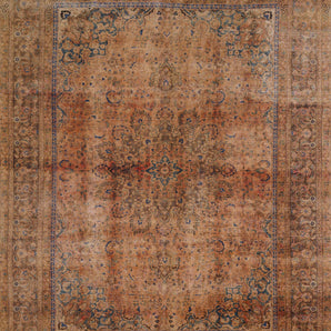 Vintage Persian handwoven rug by Orientmattor, 378x285 cm, detailed patterns and rich colors in a classic design.