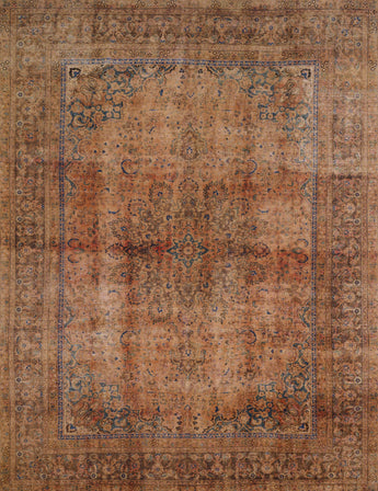 Vintage Persian handwoven rug by Orientmattor, 378x285 cm, detailed patterns and rich colors in a classic design.