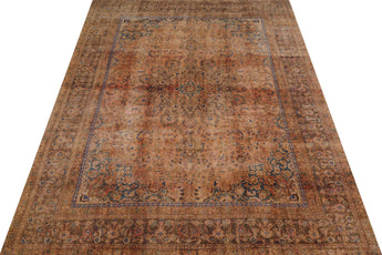 Vintage Persian handknuten matta from Orientmattor, 378 x 285 cm with intricate traditional patterns and rich colors.