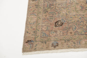 Vintage Persian handknuten rug from Orientmattor, 380x276 cm, with intricate traditional patterns and rich colors.