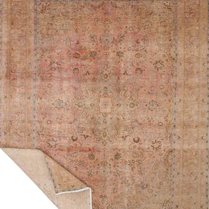 Vintage Persian handknuten matta in warm tones, 380 x 286 cm, from Orientmattor with intricate traditional patterns.