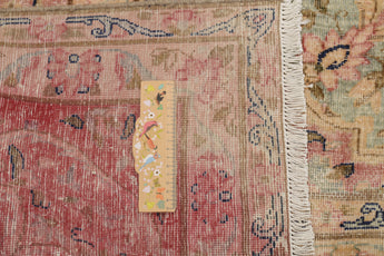 Vintage Persian handknuten matta from Orientmattor, 393 x 295 cm with intricate traditional patterns.