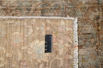 Vintage Orientmattor 60981 rug with intricate patterns and warm tones, showcasing traditional craftsmanship.