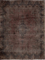 Orientmattor Vintage 61003 rug with intricate patterns and rich colors, showcasing its classic design and texture.
