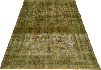 Vintage Orientmattor rug 64283 featuring intricate patterns and warm colors, displayed on a wooden floor.