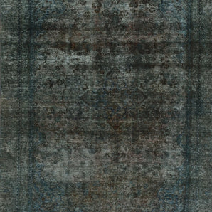 Orientmattor Vintage 64286 rug featuring intricate patterns and rich colors on a textured surface.