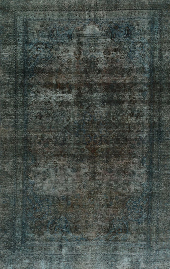 Orientmattor Vintage 64286 rug featuring intricate patterns and rich colors on a textured surface.