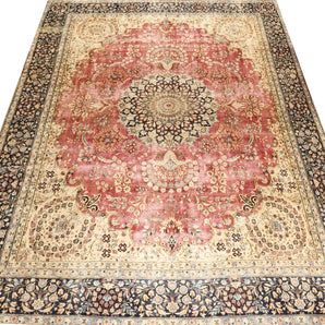 Vintage Orientmattor 64394 rug with intricate patterns and warm colors, showcasing detailed craftsmanship in a high-quality textile image.