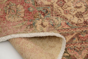 Vintage Orientmattor 64439 rug with intricate patterns and warm colors, detailed close-up of the textured woven surface.