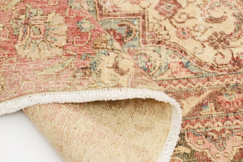 Vintage Orientmattor 64439 rug with intricate patterns in warm tones, showcasing detailed craftsmanship and classic design.