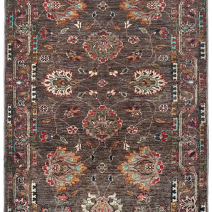 Handwoven Ariana Oriental Ziegler/Kazak rug in natural colors, measuring 283 x 85 cm, from Orientmattor.