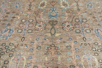 Handwoven Ariana Oriental Ziegler/Kazak rug by Orientmattor, 297x203 cm with intricate patterns and rich colors.