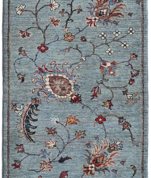 Handknuten Ariana Oriental Ziegler/Kazak rug, 373 x 87 cm, with intricate patterns in warm colors, from Orientmattor.