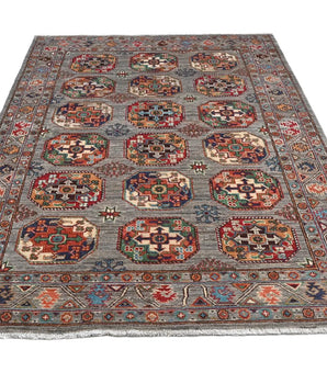 Handwoven Filpa Oriental Ziegler/Kazak rug from Orientmattor, 204 x 148 cm with intricate traditional patterns.