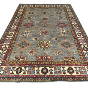 Handknuten Ziegler/Kazak Oriental rug, 272x188 cm, with intricate patterns and rich colors, from Orientmattor.
