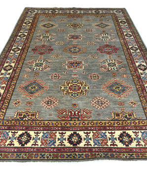 Handknuten Ziegler/Kazak Oriental rug, 272x188 cm, with intricate patterns and rich colors, from Orientmattor.