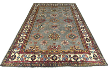 Handknuten Ziegler/Kazak Oriental rug, 272x188 cm, with intricate patterns and rich colors, from Orientmattor.