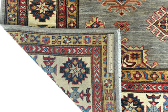 Handwoven Ziegler/Kazak Oriental rug, 272x188 cm with intricate patterns, from Orientmattor.