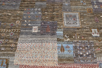 Handwoven Khorjin Oriental rug by Orientmattor, Ziegler/Kazak style, 174x119 cm with intricate patterns and rich colors.