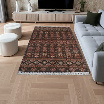 Handknuten Khorjin Oriental rug by Orientmattor, Ziegler/Kazak style, 182x128 cm featuring intricate traditional patterns.