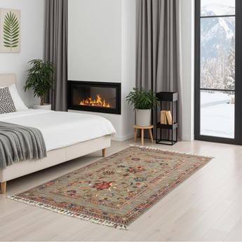 Handwoven Sultani Oriental rug by Orientmattor, Ziegler/Kazak style, 147x107 cm with intricate traditional patterns.