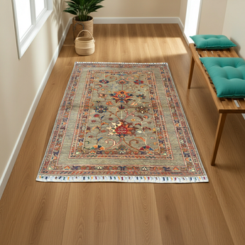 Handknuten Sultani Oriental rug in Ziegler/Kazak style, 147 x 109 cm, by Orientmattor with intricate patterns and rich colors.