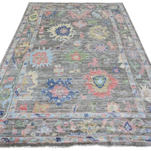 Handknuten Ushak Oriental rug in Ziegler/Kazak style, 264x185 cm, with intricate patterns and rich colors from Orientmattor.