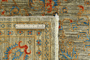 Orientmattor Sultani 64585 Ziegler/Kazak rug with intricate patterns and rich colors, showcasing traditional craftsmanship.